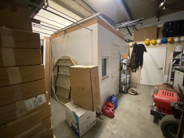 More Photos Of 2013 E Prairie Cir, Olathe Warehouse For Sale