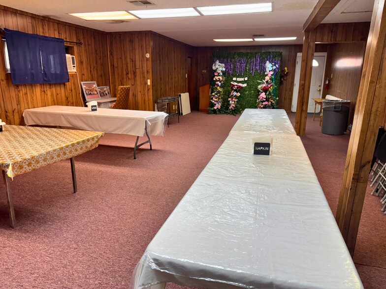 More Photos Of 902 Holland Ave, Galena Park Religious Facility For Sale