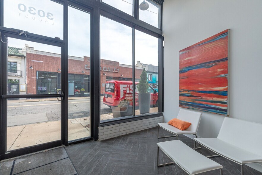 More Photos Of 3026-3036 Locust St, Saint Louis Loft Creative Space For Lease