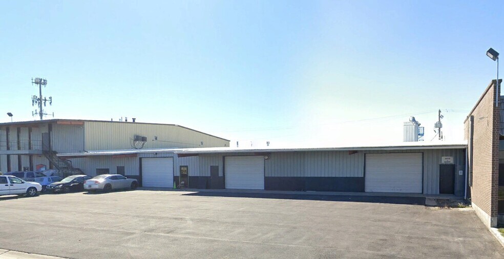 More Photos Of 2601 S Constitution Blvd, Salt Lake City Manufacturing For Lease