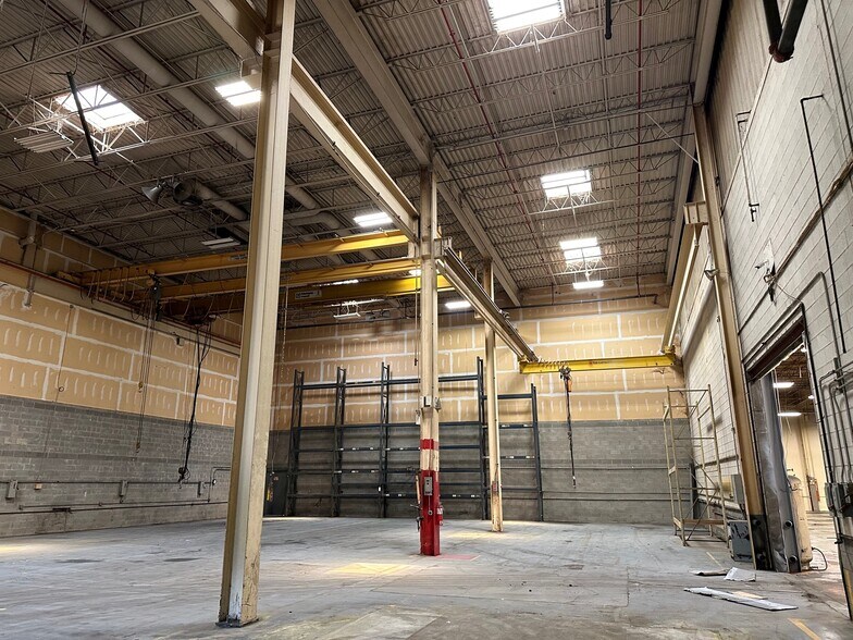 More Photos Of 7500 Shadwell Dr, Roanoke Manufacturing For Lease