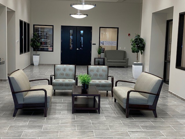 More Photos Of 450 E Merritt Island Cswy, Merritt Island Medical For Lease