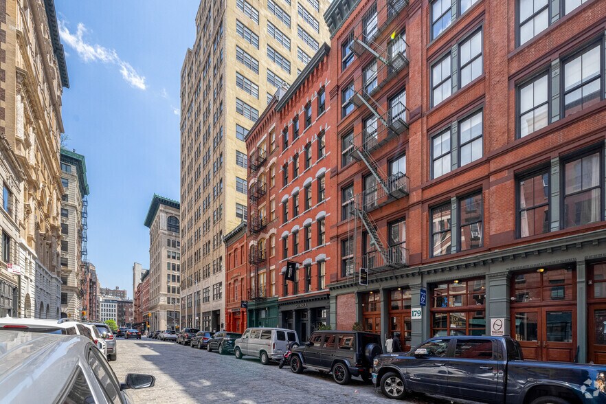 More Photos Of 177 Franklin St, New York Office For Lease