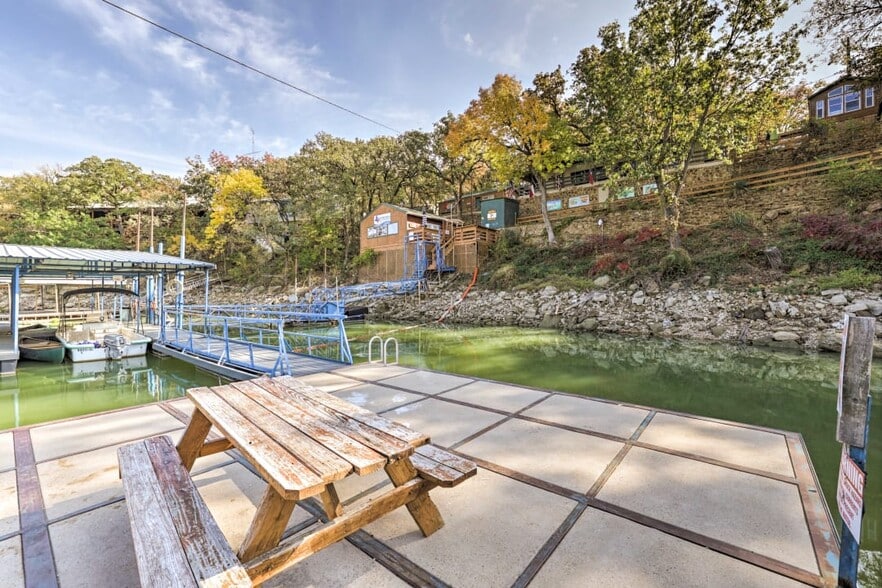 More Photos Of 179 Private Road 1735, Chico Marina For Sale