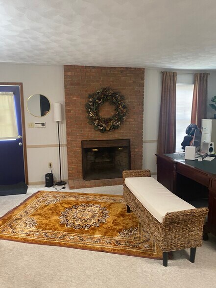 More Photos Of 120 N Main St, Englewood Loft Creative Space For Sale
