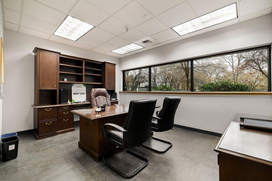 More Photos Of 435 Otterson Dr, Chico Manufacturing For Sale