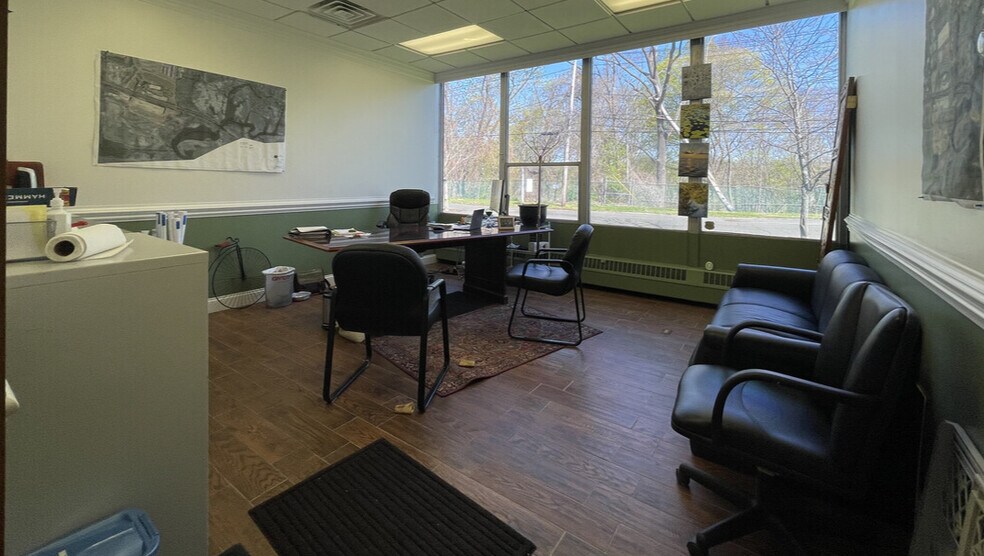 More Photos Of 27 Holt Dr, Stony Point Loft Creative Space For Lease