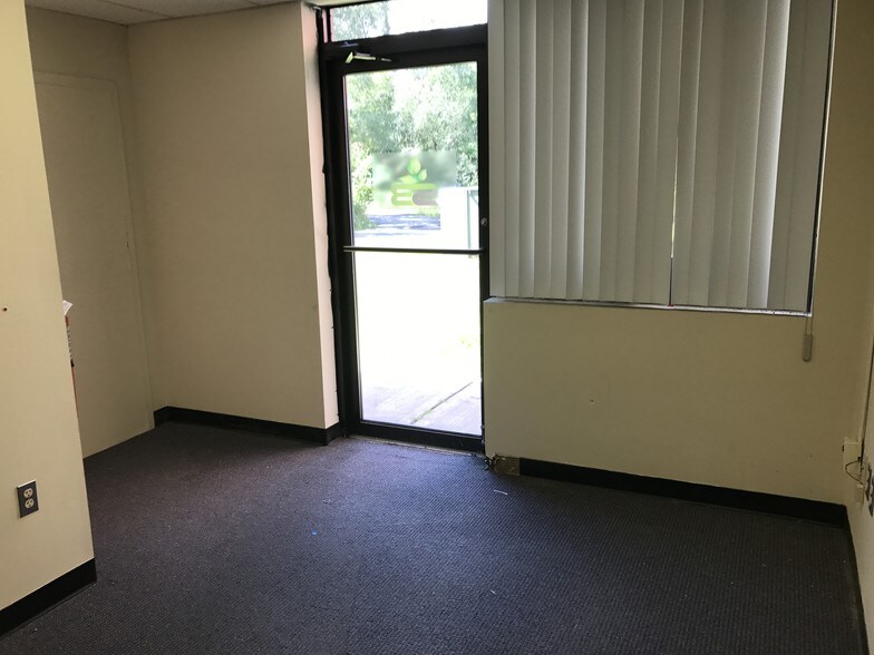 More Photos Of 850 13th Ave, Bethlehem Warehouse For Lease