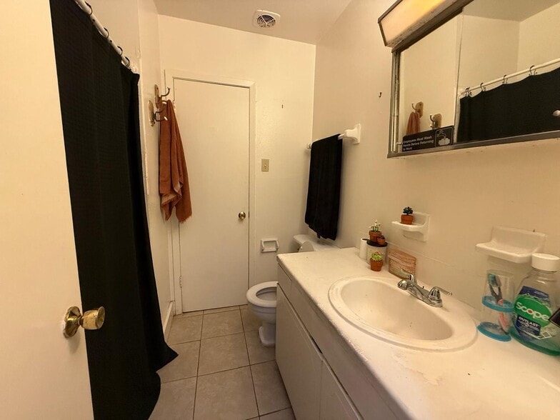 More Photos Of 6109 Fondren Rd, Houston Apartments For Sale