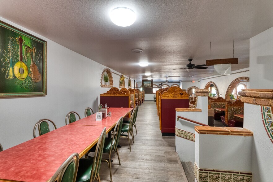 More Photos Of 225 S Toppenish Ave, Toppenish Restaurant For Sale