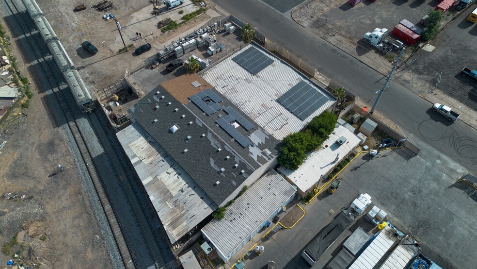 More Photos Of 1302 W Lincoln St, Phoenix Warehouse For Sale