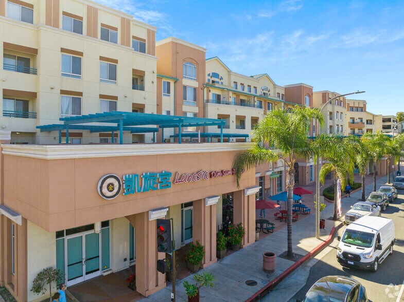 More Photos Of 500-580 W Main St, Alhambra Apartments For Lease