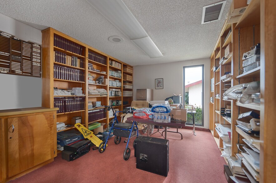 More Photos Of 3332 W Orange Ave, Anaheim Religious Facility For Sale