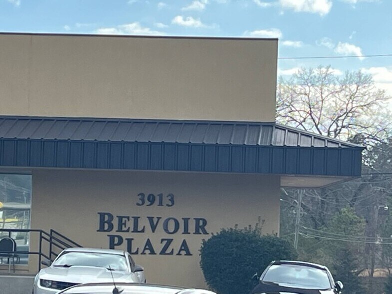 More Photos Of 3913 Brainerd Rd, Chattanooga General Retail For Sale