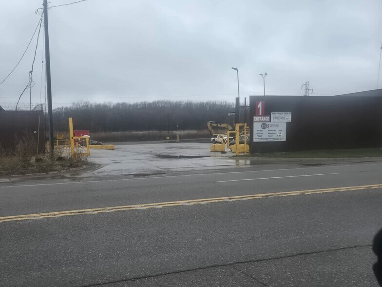 More Photos Of 5273 Dort Hwy, Flint Land For Sale