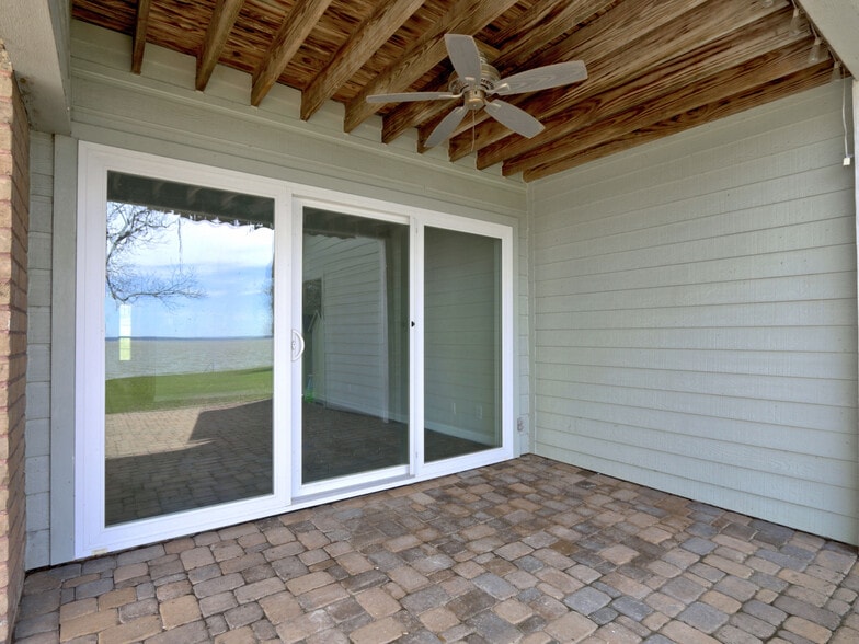 More Photos Of 100 Edgewater Dr, Livingston Apartments For Sale