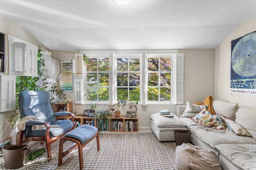 More Photos Of 2702 Dana St, Berkeley Medical For Sale