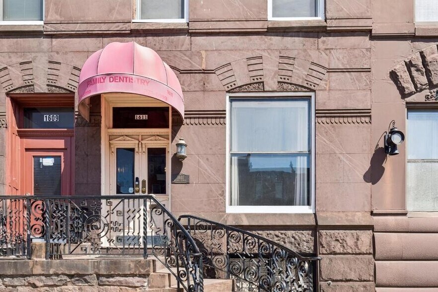 More Photos Of 1611 S Broad St, Philadelphia Specialty For Sale