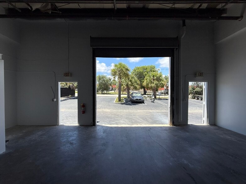 More Photos Of 1300 Old Dixie Hwy, Lake Park Unknown For Lease