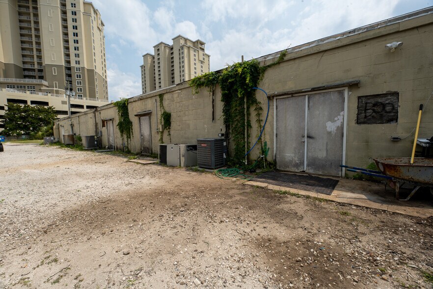 More Photos Of 11832 Front Beach Rd, Panama City Beach Storefront Retail Office For Sale