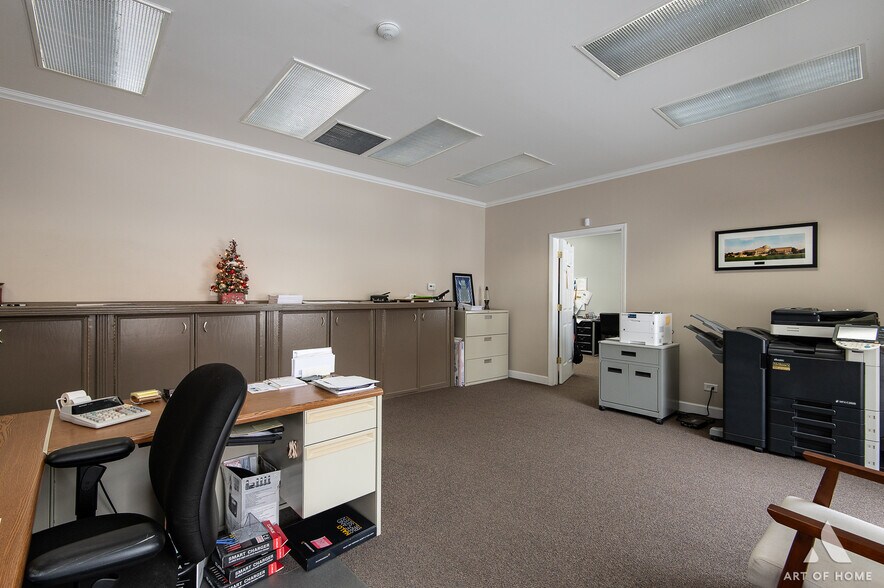 More Photos Of 1021 Maryland Ave, Dolton Manufacturing For Sale