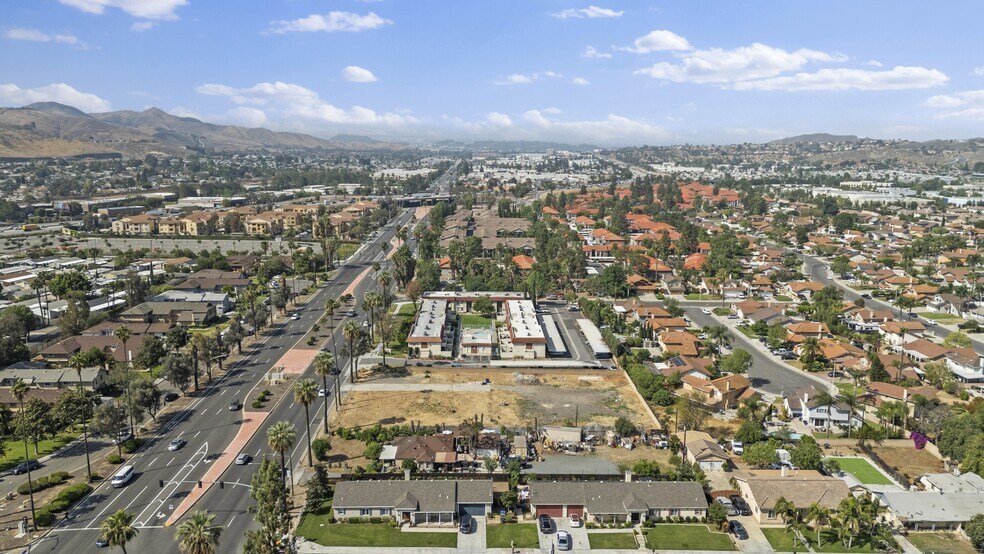 More Photos Of 11325 Magnolia Ave, Riverside Land For Sale