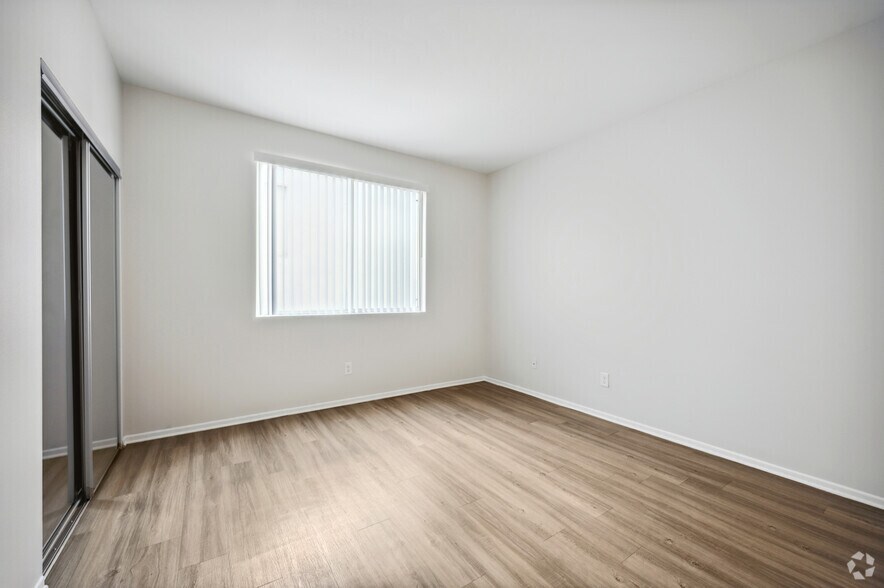 More Photos Of 401 S La Fayette Park Pl, Los Angeles Apartments For Sale