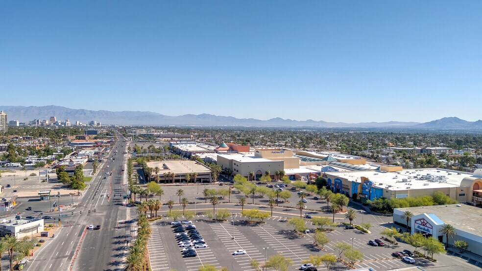 More Photos Of 3634 S Maryland Pky, Las Vegas Office For Lease
