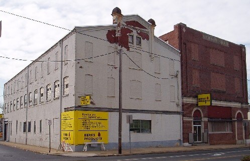 Primary Photo Of 722 Spring St, Reading Manufacturing For Sale