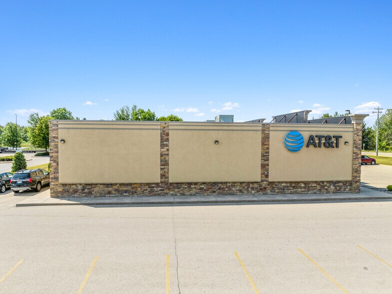 More Photos Of 2910 Roosevelt Rd, Marinette Unknown For Lease