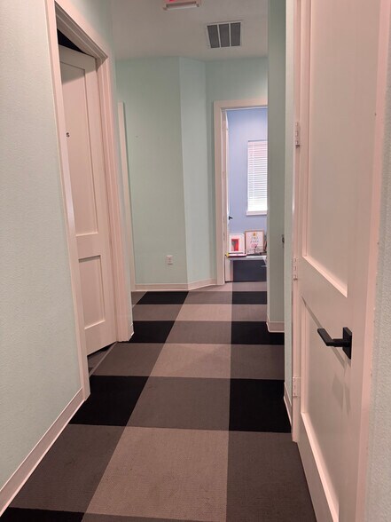 More Photos Of 1140 N Kimball Ave, Southlake Office For Lease