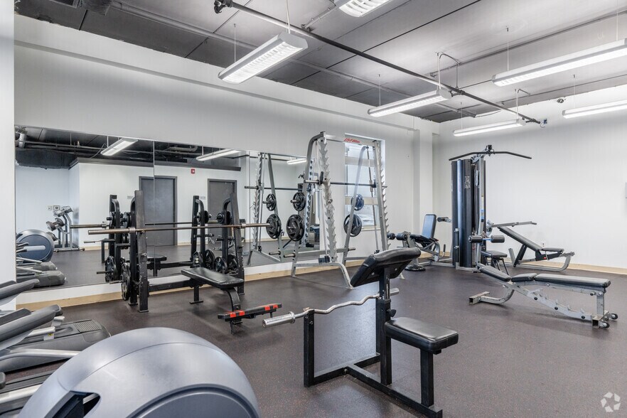 More Photos Of 865 Port Republic Rd, Harrisonburg Apartments For Lease