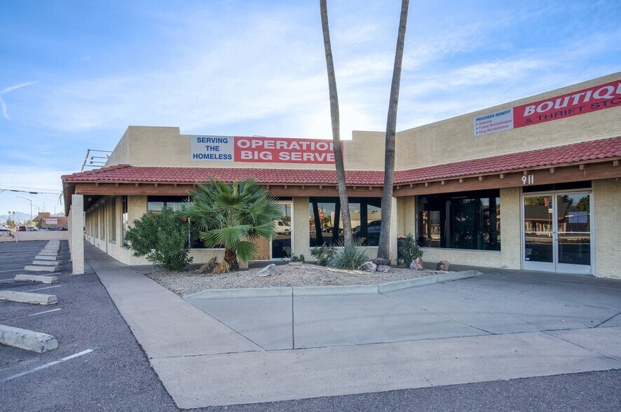 More Photos Of 903-933 E Main St, Mesa Unknown For Lease