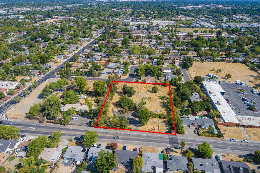 More Photos Of 3161 Hurley Way, Sacramento Land For Sale