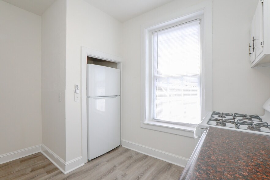 More Photos Of 819 Colonial Ave, Norfolk Apartments For Sale