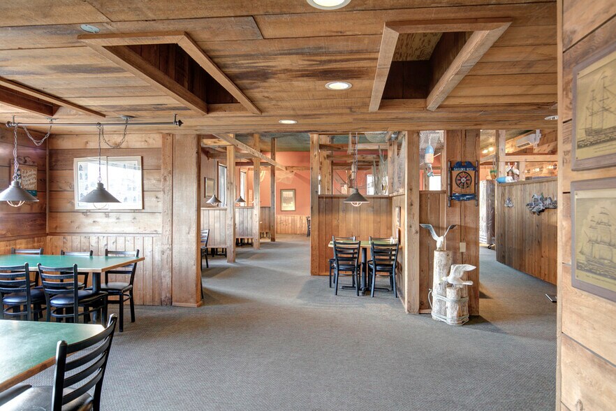 More Photos Of 857 Point Brown Ave NW, Ocean Shores Restaurant For Sale