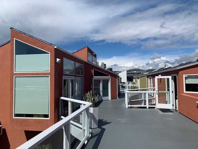 More Photos Of 1100 S Coast Hwy, Laguna Beach Medical For Lease