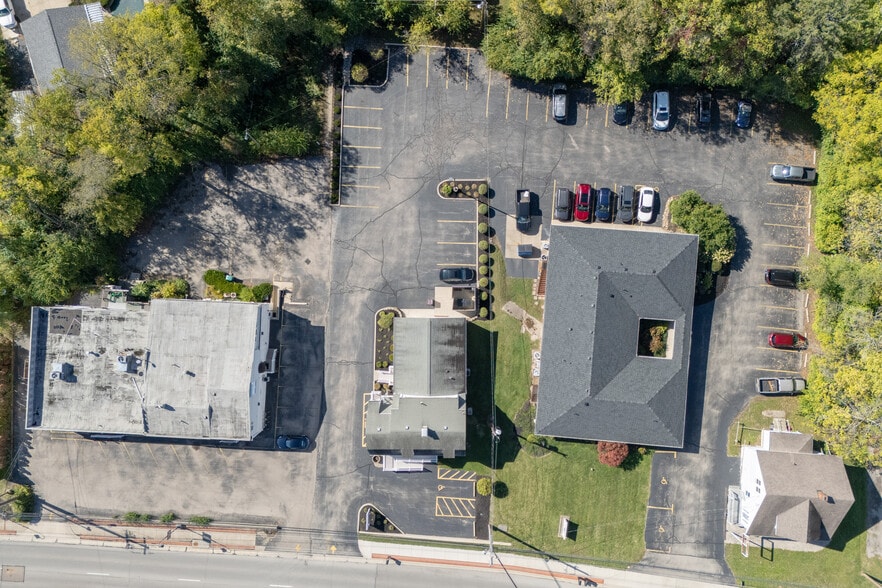 More Photos Of 3341 Dayton-xenia Rd, Dayton Storefront Retail Office For Sale