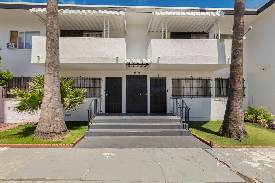 More Photos Of 3617 W 60th, Los Angeles Apartments For Sale