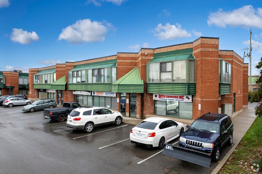 More Photos Of 140 Regina Rd, Vaughan Light Manufacturing For Lease