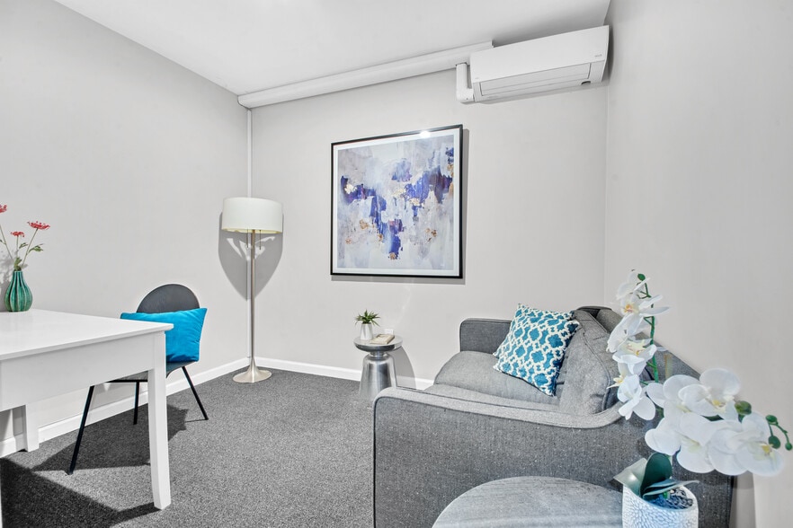 More Photos Of 98120 Queens Blvd, Rego Park Apartments For Sale