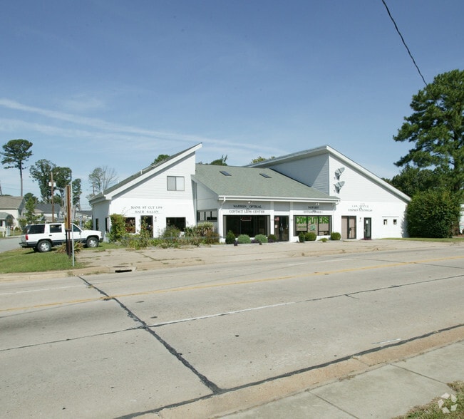 More Photos Of 301-305 Main St, Newport News Storefront Retail Office For Lease