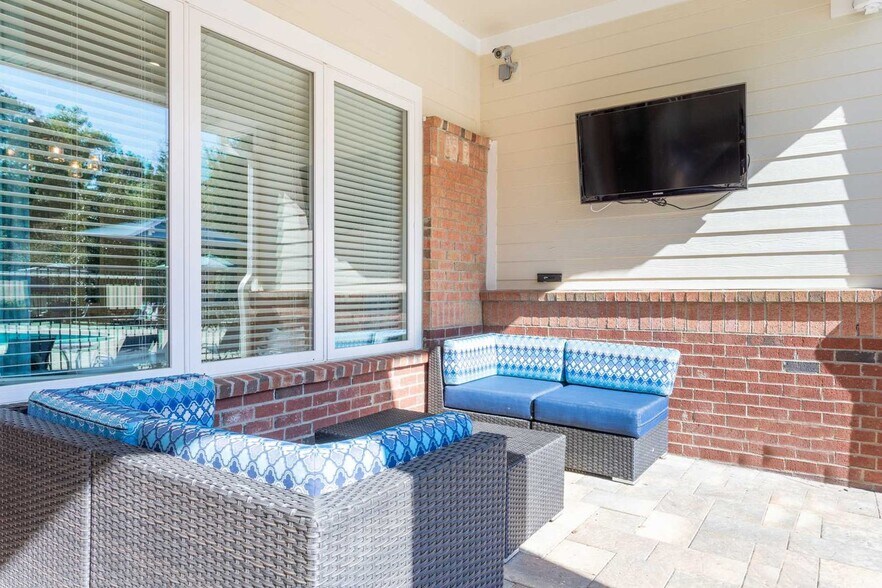 More Photos Of 1000 Ballena Cir, Cary Apartments For Lease