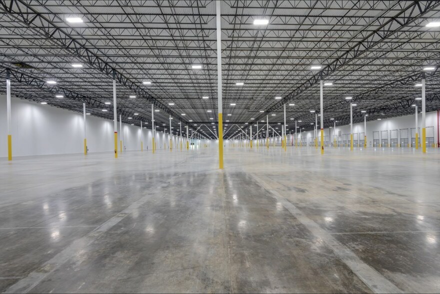 More Photos Of 3048 US 41 Hwy, Adairsville Warehouse For Sale