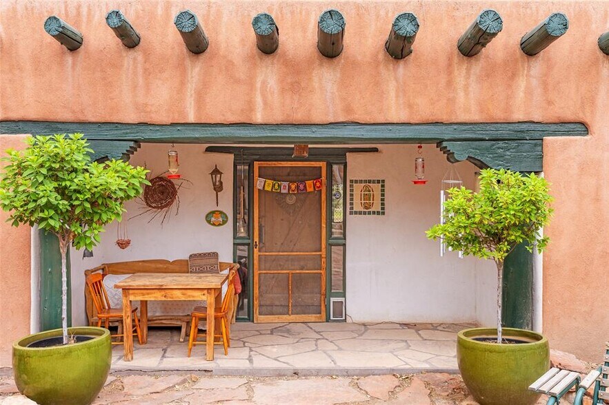 More Photos Of 18 Destierro Trail, Santa Fe Lodge Meeting Hall For Sale