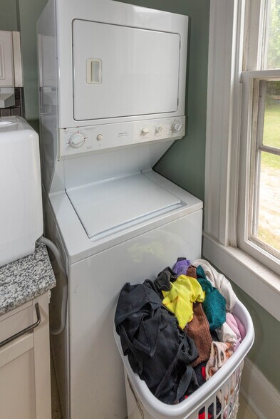 More Photos Of 6408 Brook Ave, Baltimore Apartments For Sale