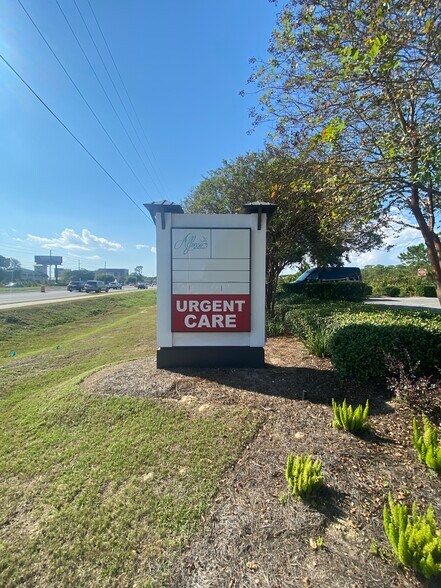 More Photos Of 12598 Emerald Coast Pky, Destin Medical For Lease