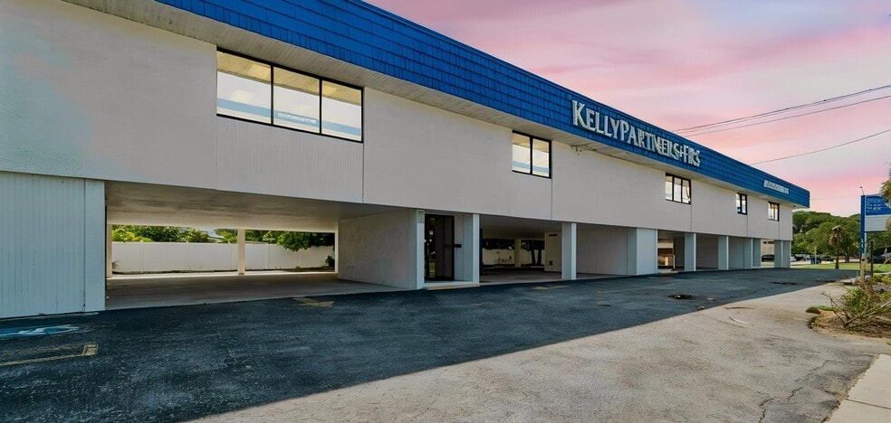 Primary Photo Of 1301 N 66th St, Saint Petersburg Office For Sale