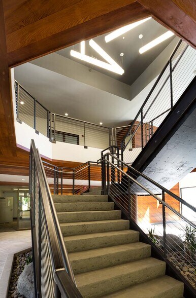 More Photos Of 1200 Montego Way, Walnut Creek Unknown For Lease