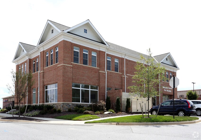 More Photos Of 11825 W Market Pl, Fulton Office For Lease